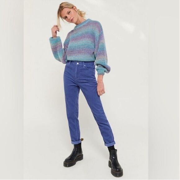 BDG Urban Outfitters blue corduroy jeans. Mom high rise - Picture 1 of 10